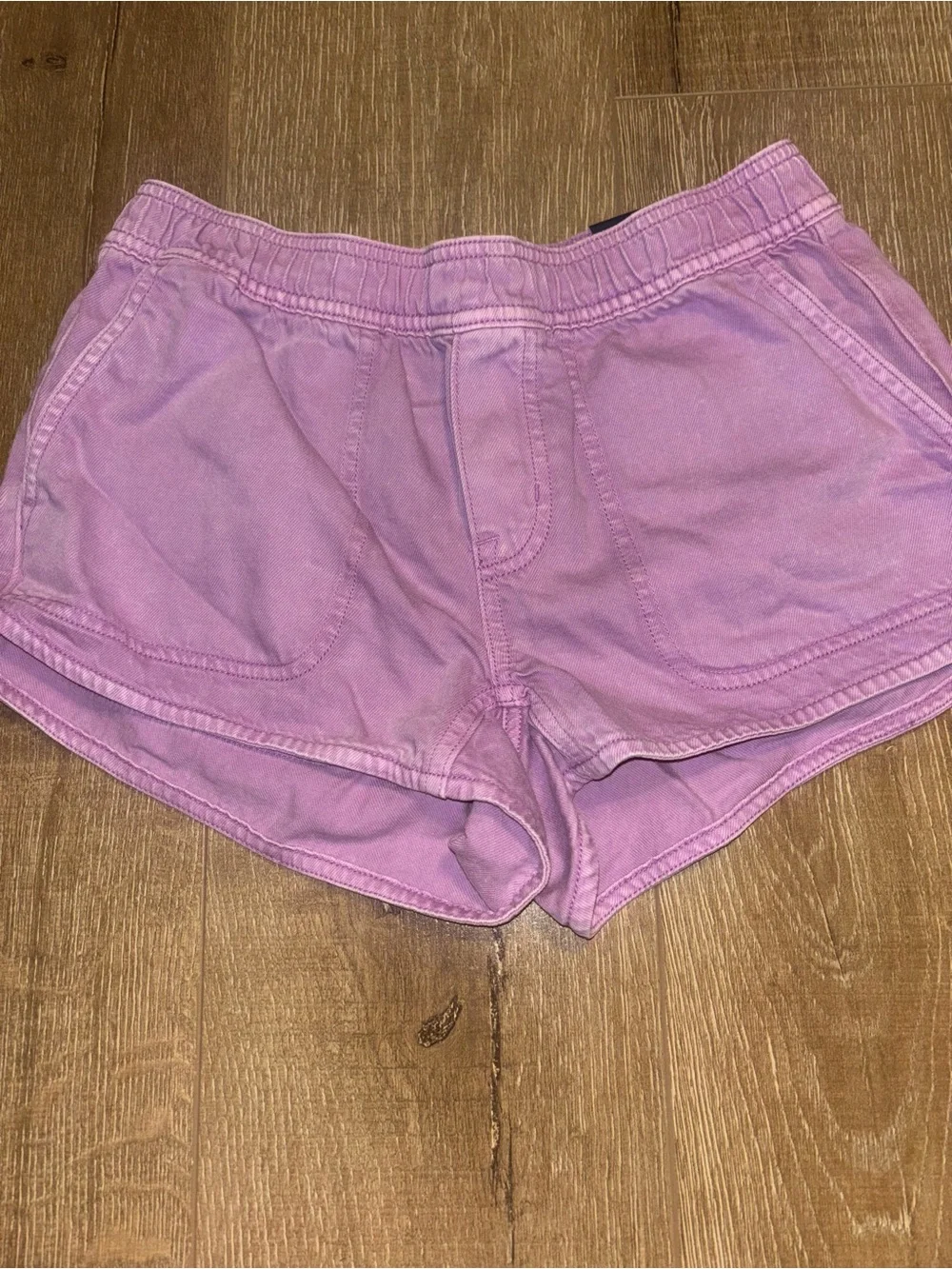 American Eagle Low-rise Stretch Women’s.  Bottoms in Lavender